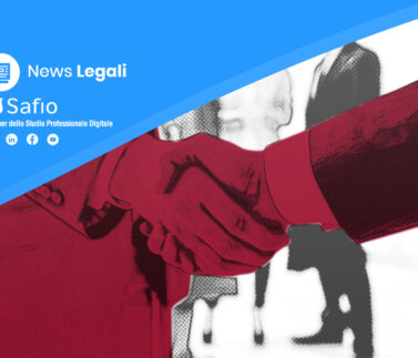 Stretta di mano tra professionisti per accordo contrattuale di credito