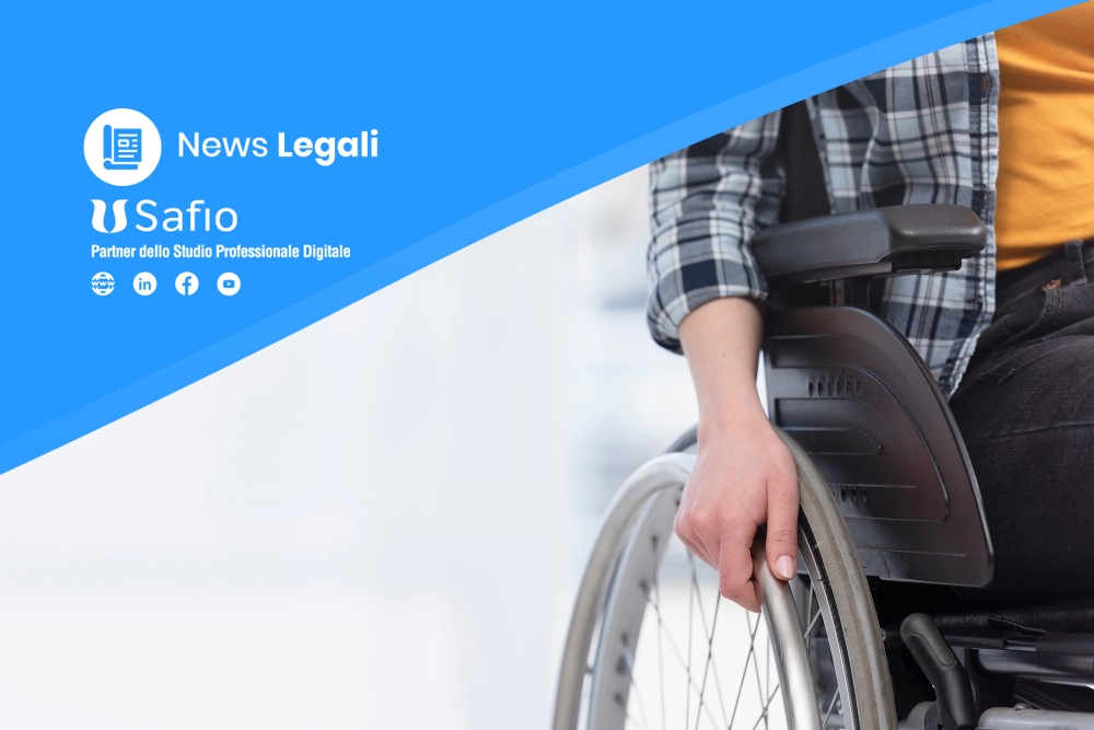 mano-del-primo-piano-sulla-ruota